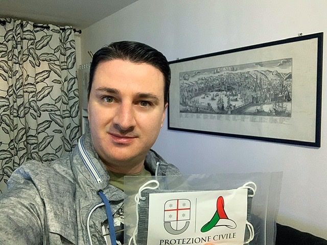 D81E4AA7-B501-400B-8923-AC54F6560C2C