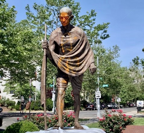 9303F4D5-F22F-49CA-BDC4-831885B99806